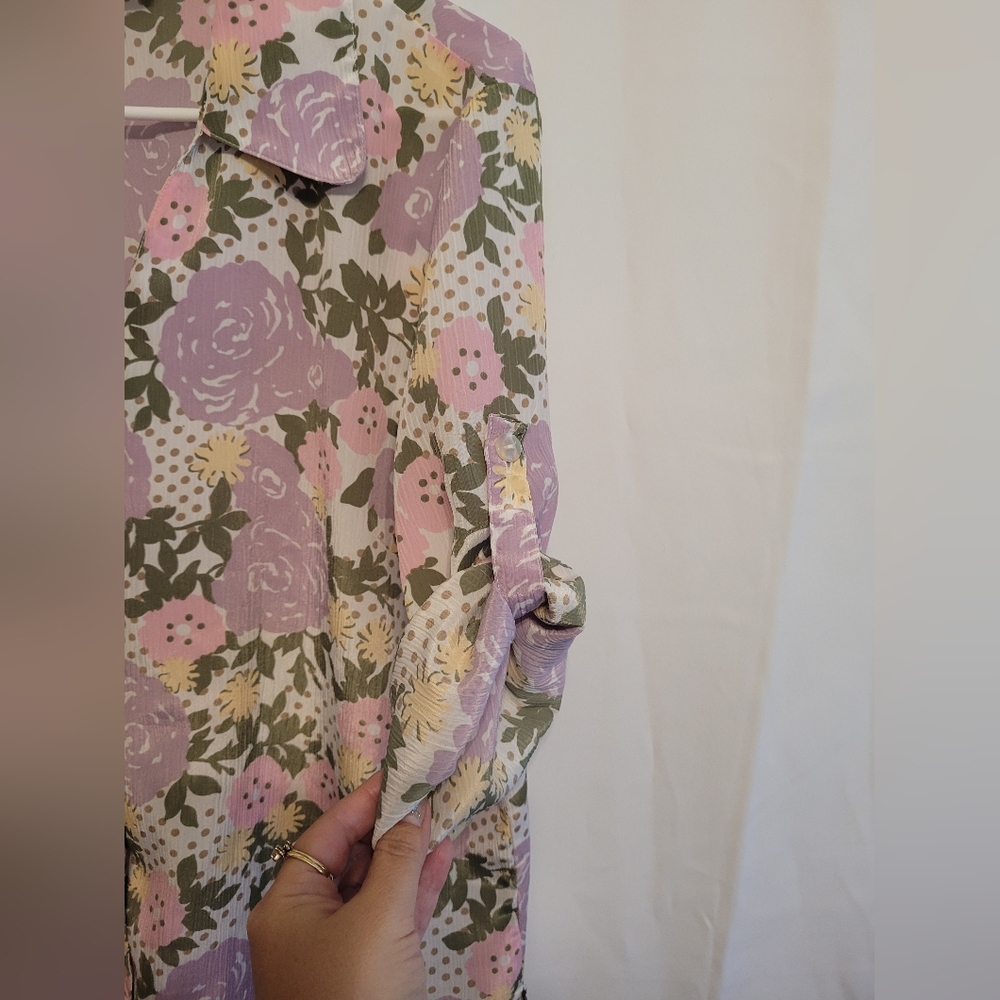 DONNKENNY Floral Women's Button Up Blouse - Pink, Green, And Yellow. - Picture 7 of 10